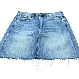 BlankNYC Demin Mini Skirt with Raw Hem 100% Cotton Size 27 or a 4